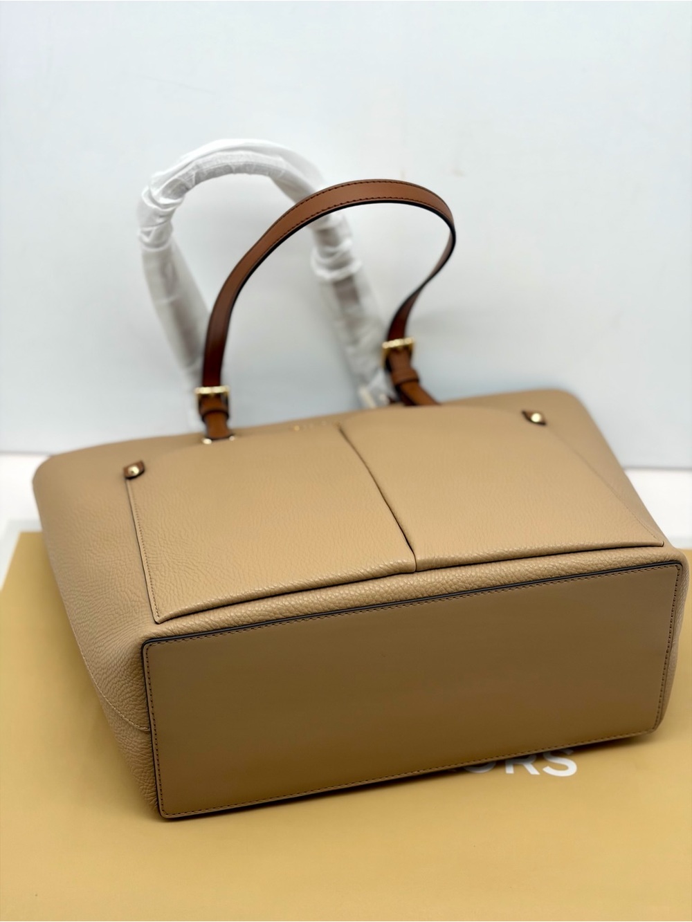 Michael Kors Jet Sest Travel Medium Double Pocket Tote Shoulder Bag - Picture 6 of 8